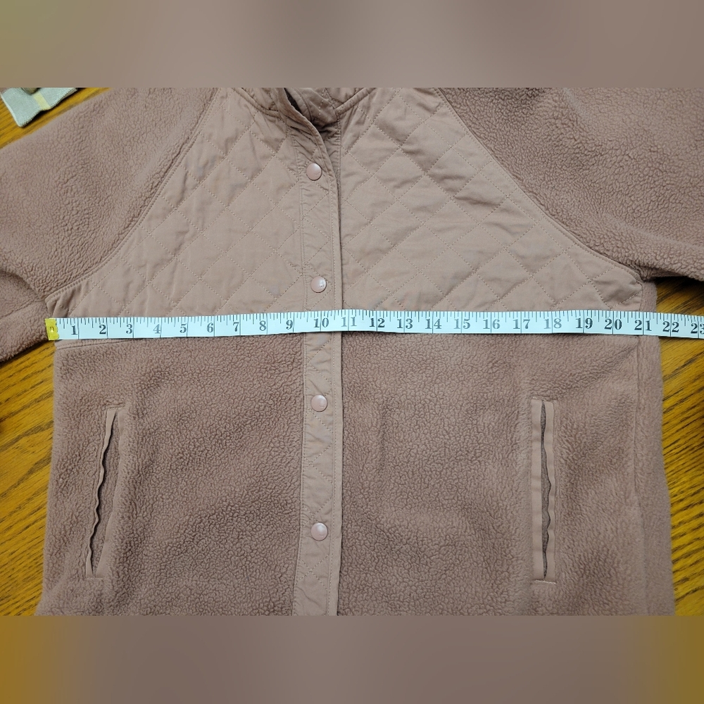 Abercrombie & Fitch Quilted Yoke Sherpa Fleece Snap Up Jacket Size Medium - Picture 10 of 14